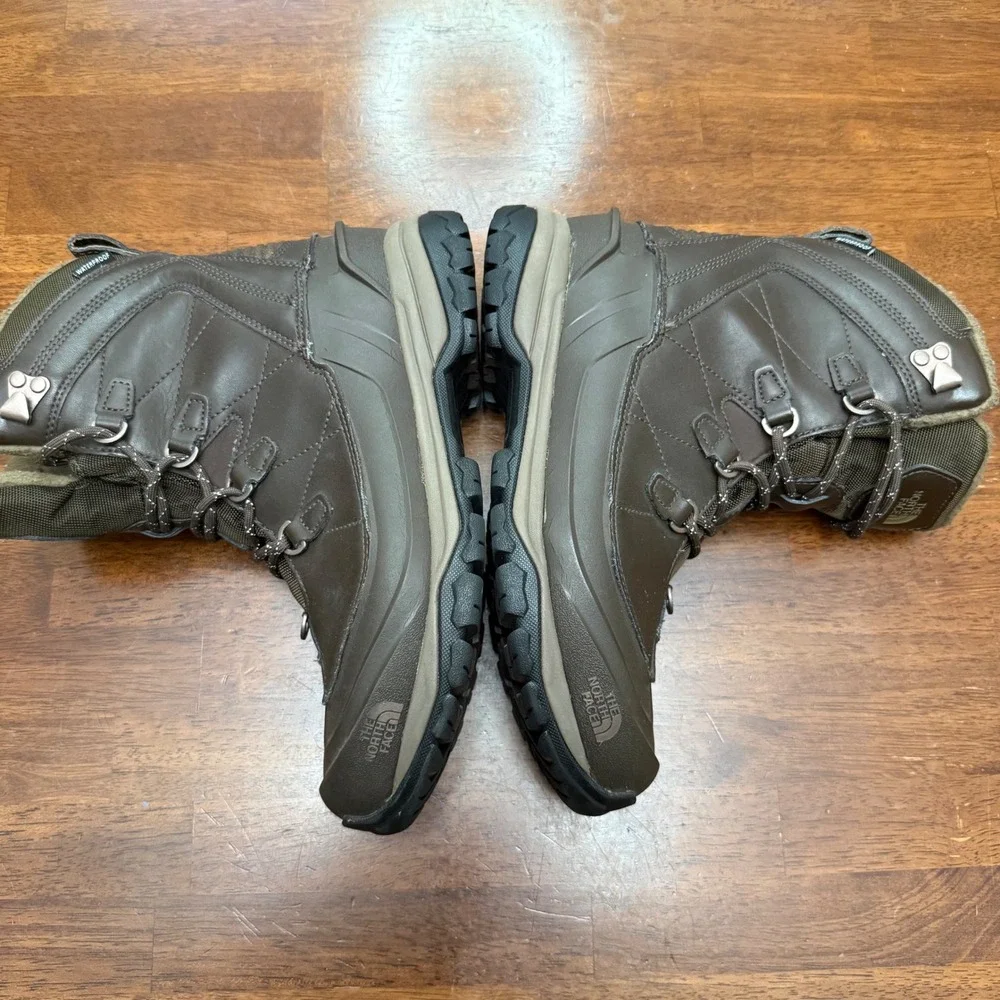 The North Face Chilkat Evo Boots Mens Size 8 Brown Waterproof Winter NF0A2T4V